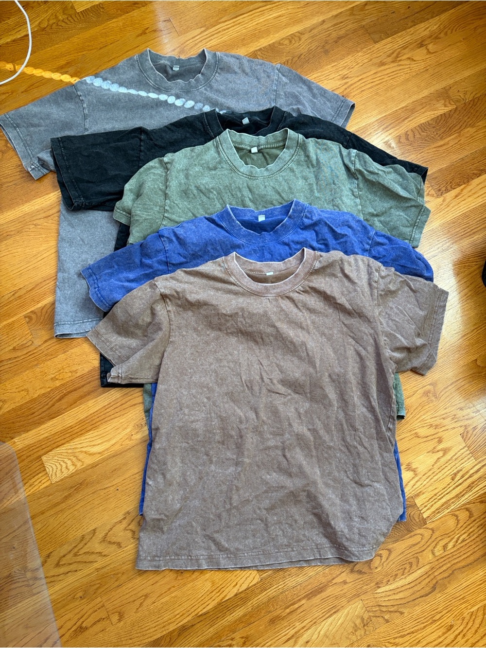Women's Mineral-Wash Short Sleeve Tee - 5 shirts (brown,black,navy,green,grey)